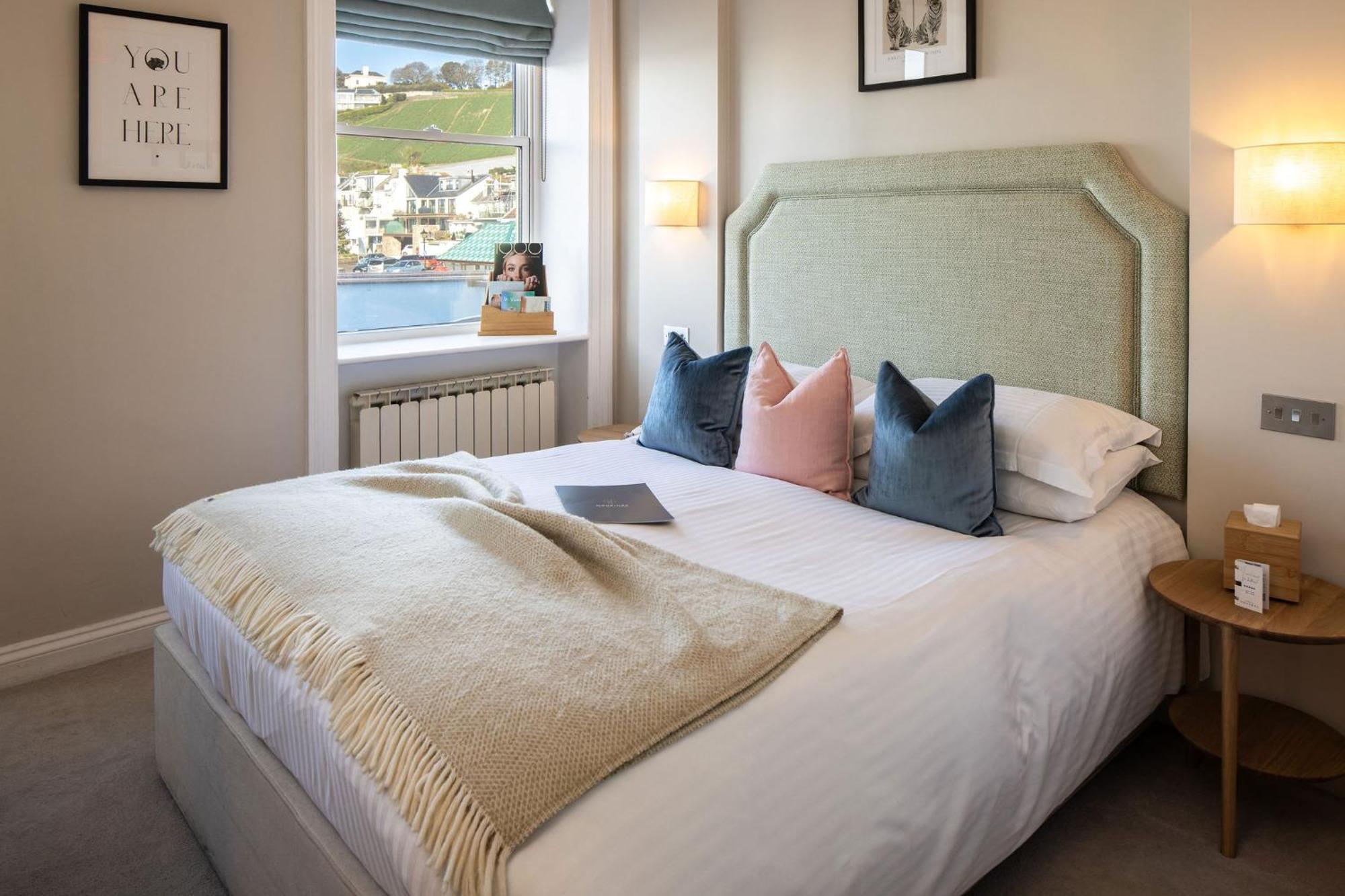 The Moorings Hotel & Restaurant Gorey Екстериор снимка